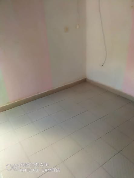 Chambre à louer à Biyem-Assi, Yaoundé