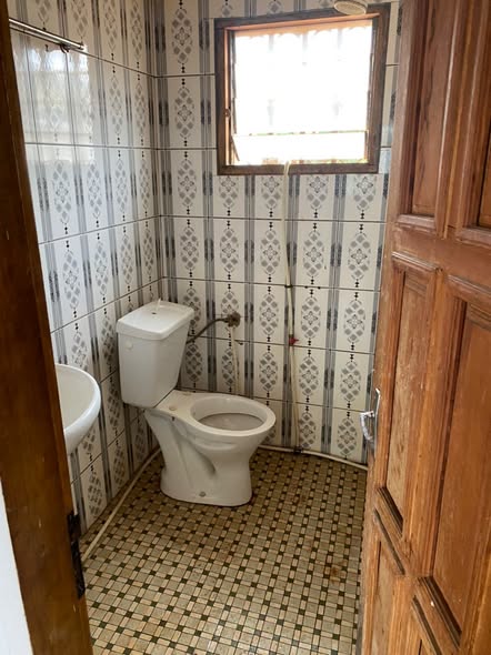 Chambre à louer à Awae