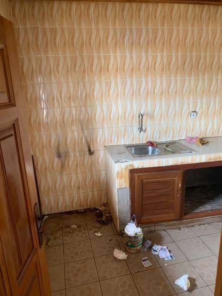 Grand appartement moderne 3 chambres - Biteng