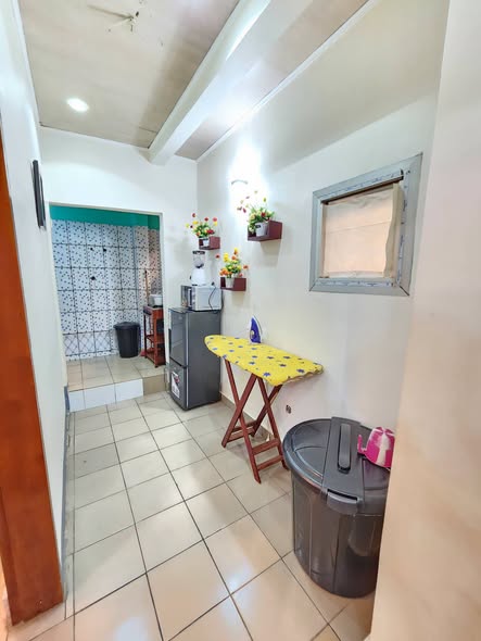 Studio meublé à Mvog-Mbi (Coron) – Yaoundé