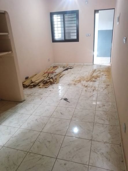 Vaste chambre moderne à Bonamoussadi