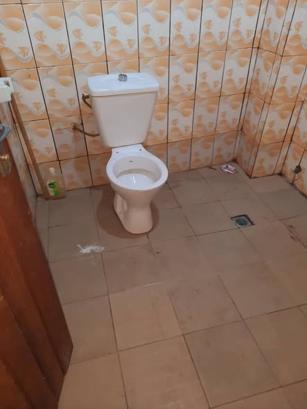 Chambre moderne à louer à Essos