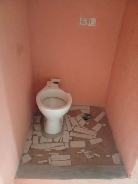 Chambre semi-meublée à Nyalla Rail