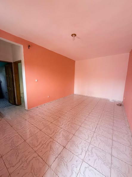 Studio moderne 4 pièces – Tsinga Village, Yaoundé