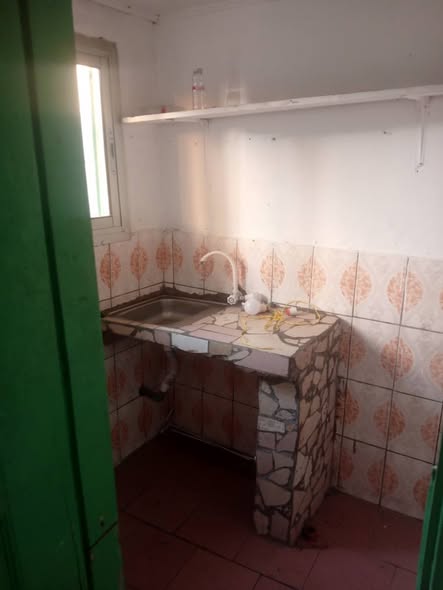 Studio moderne à louer à Ndogbong