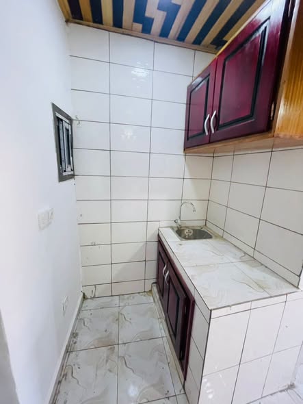 Chambre moderne à louer - Logbessou, Douala