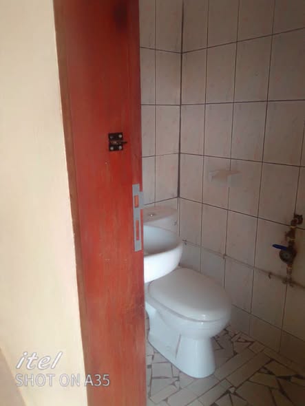 Boutique à louer - Etoudi, Yaoundé